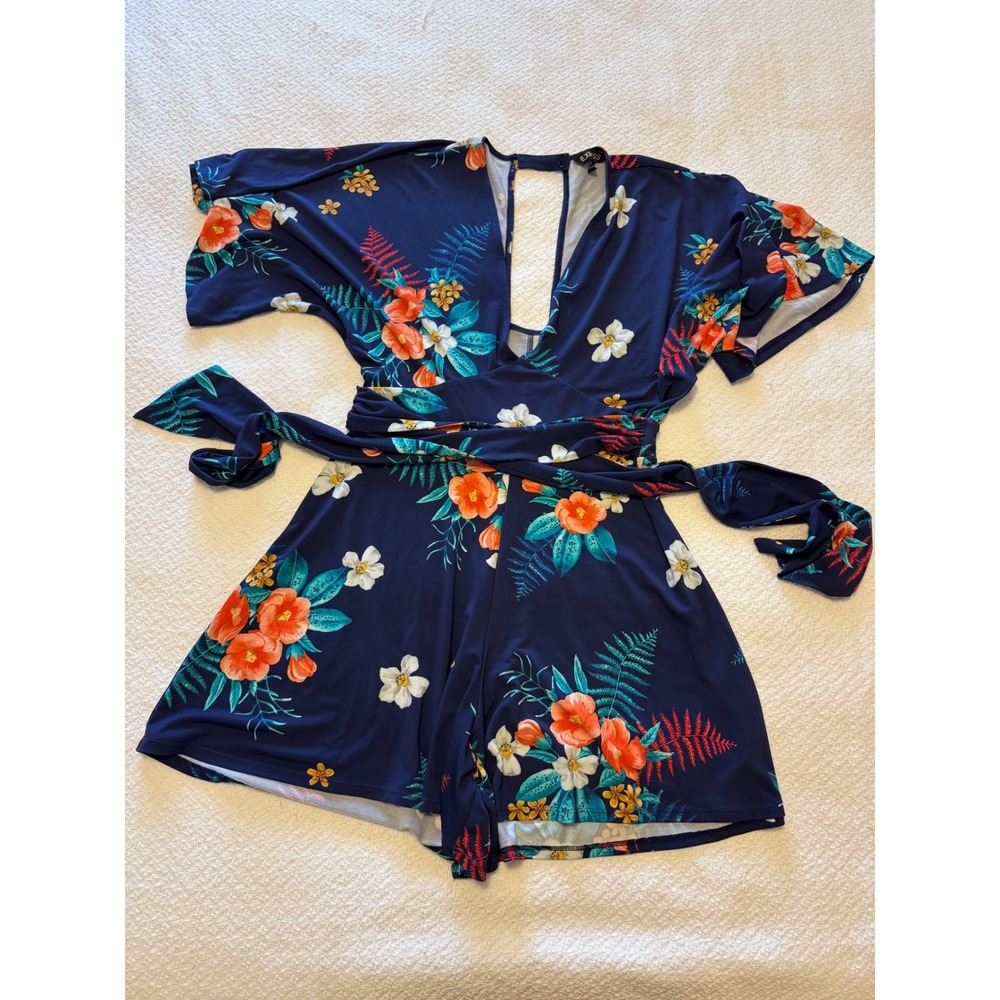 Express Navy Blue Floral V-Neck Romper Short Flutter Sleeve Tie Waist Size S